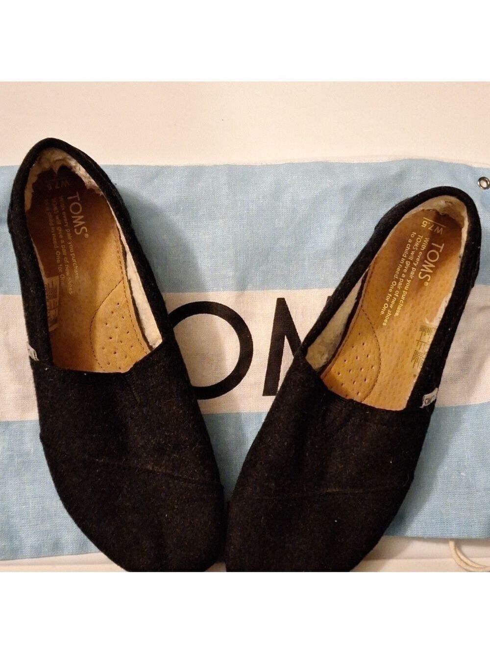 Toms Black Slip On Loafers Size 7.5